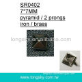 (#SR0402) metal pyramid brass clothing prong stud